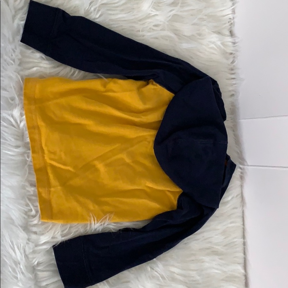 Gymboree hooded pullover - Picture 3 of 3